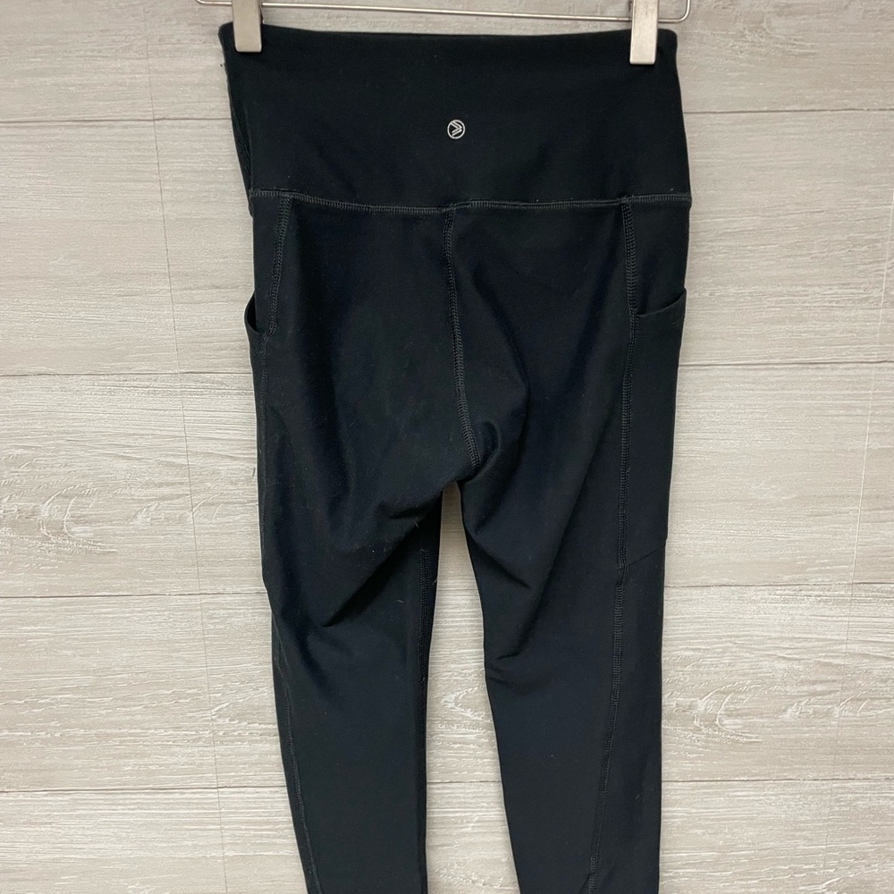 * | Savvi | pocket leggings. Size M.